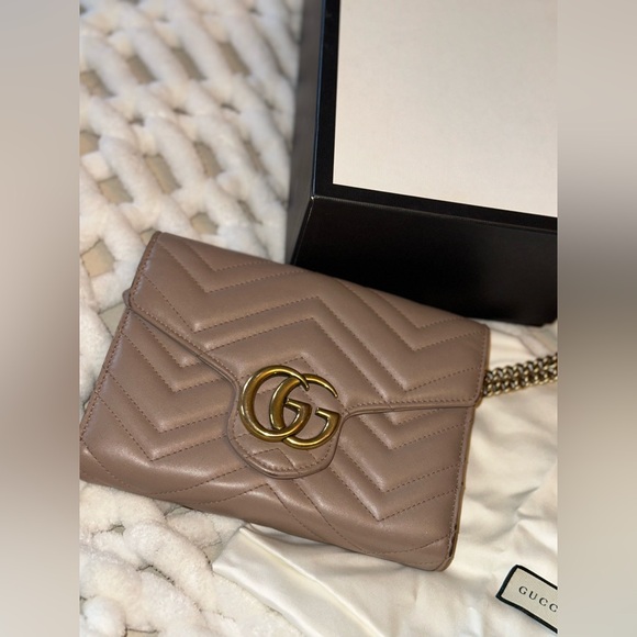 Gucci Marmont Super Mini Bag in Nude! - Picture 3 of 7